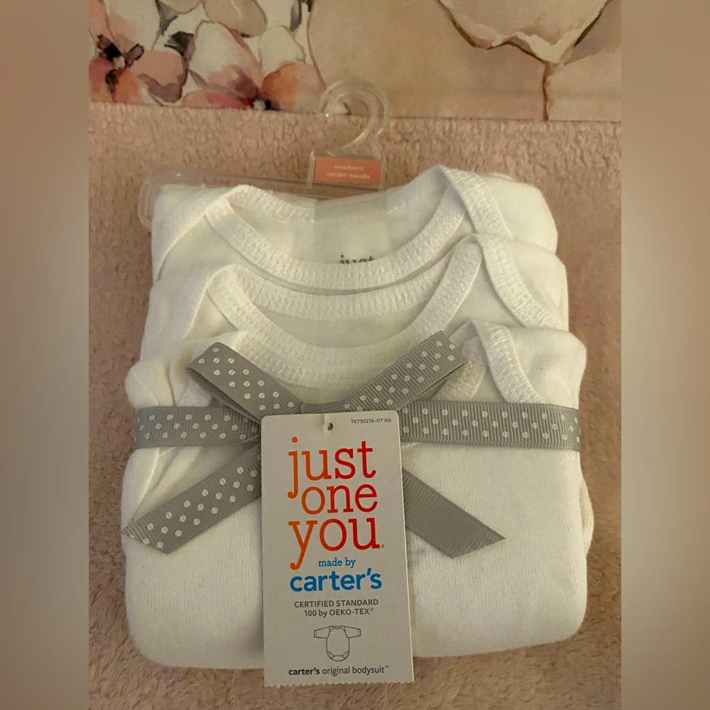 NWT long sleeve baby unisex body suits